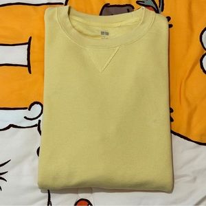 UNIQLO - Sweatshirt - Yellow - Lightly Used - Large